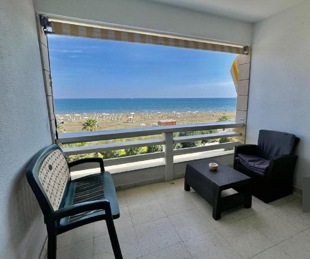 Sea View Suite In Makenzy Larnaca Buitenkant foto